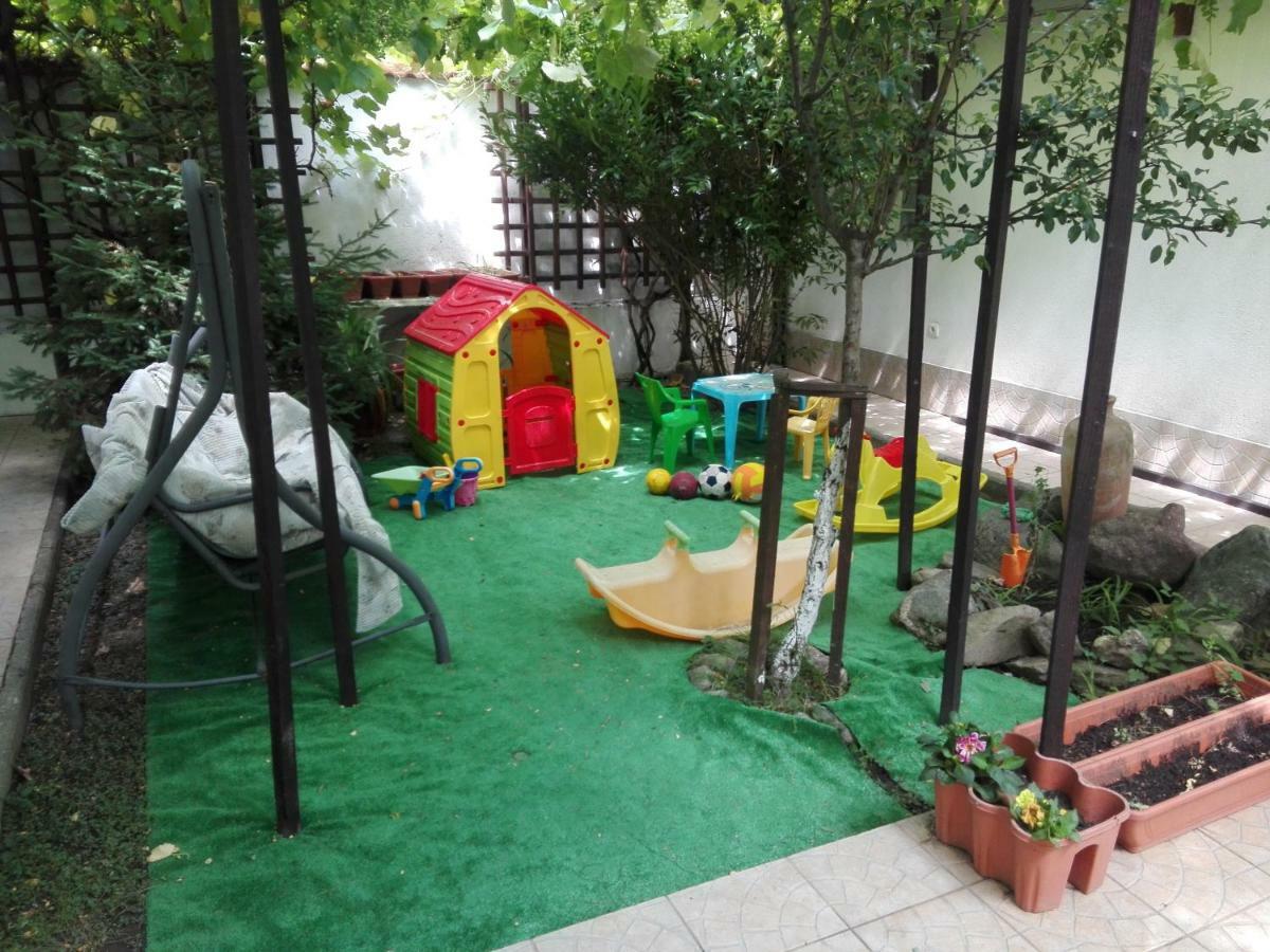 באיילה הרקולנדה Pensiunea La Dolce Vita מראה חיצוני תמונה